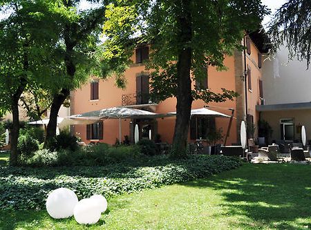 Hotel Due Pini Formigine Exterior foto